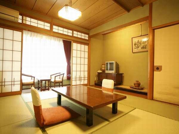 Hotel Kikunoyu Maniwa Екстер'єр фото